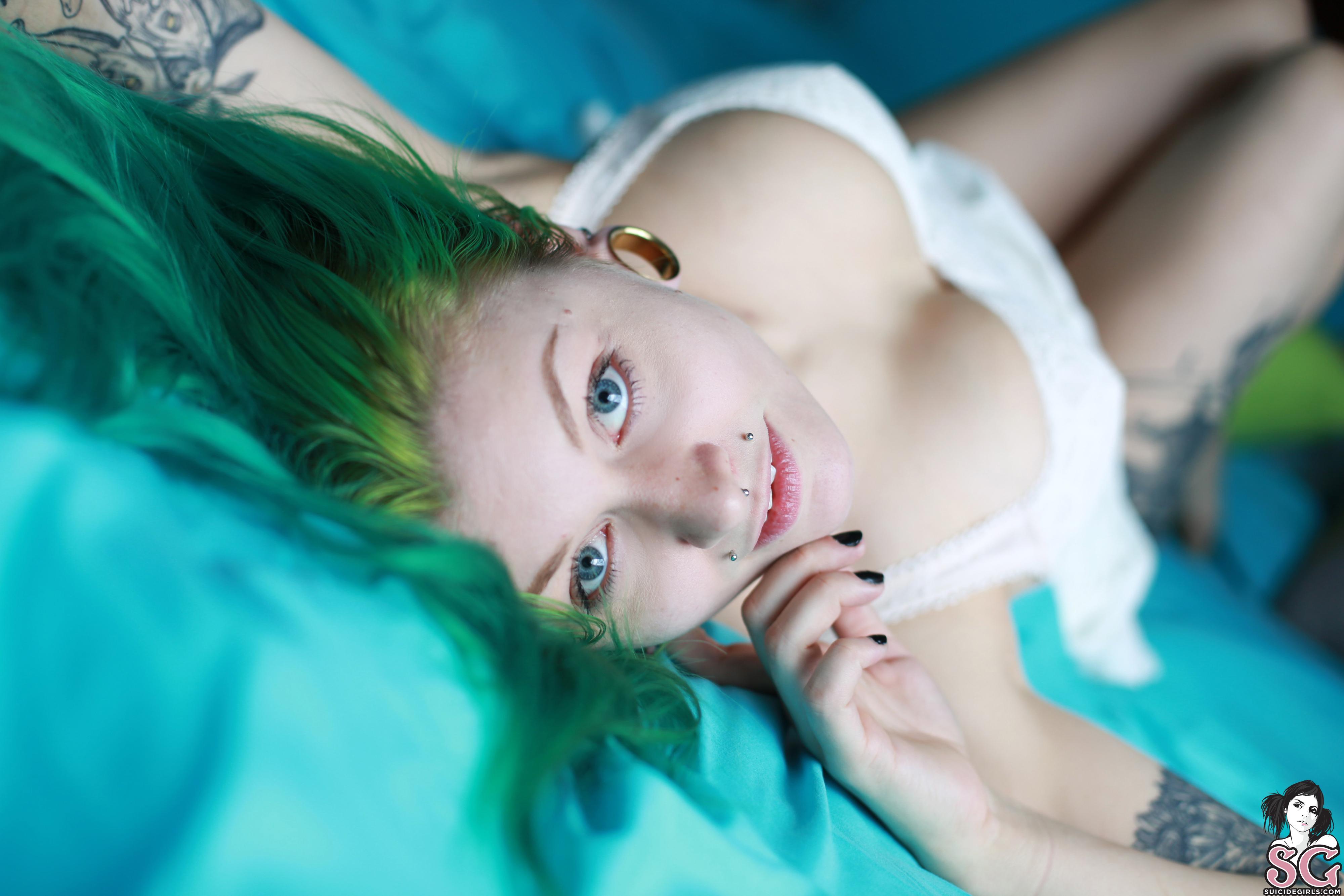Image Beautiful Suicide Girl Chalk Sweet dreams 6 High resolution lossless ...