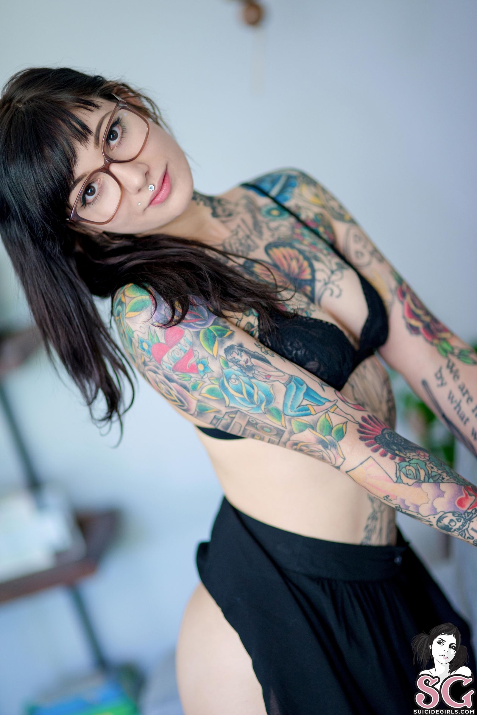 Beautiful Suicide Girl Exning Elegy To The Void (10) Amazing High resolutio...